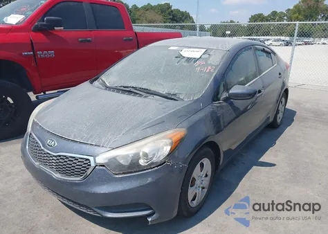 2016 Kia Forte Lx z USA, uszkodzony, nr VIN KNAFK4A61G5553345